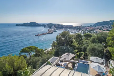 Luxury House Panoramic View hammam, jacuzzi, infinity pool, lift, roof terrace, 5 bedrooms in Saint Jean Cap Ferrat vacation rental For Super Rich