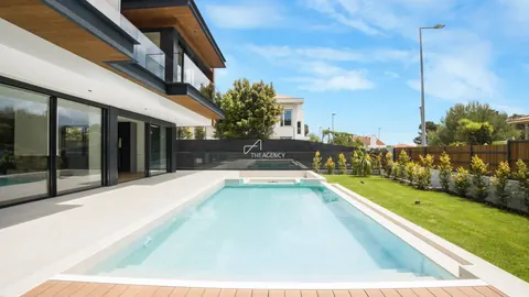 Contemporary Villa swimming pool, garden near Quinta da Marinha, Guincho Beach, 6 bedrooms in Cascais search for sale For Super Rich