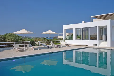 Elegant Villa Beach Front Panoramic sea view of Aegean, 5 bedrooms in Paros