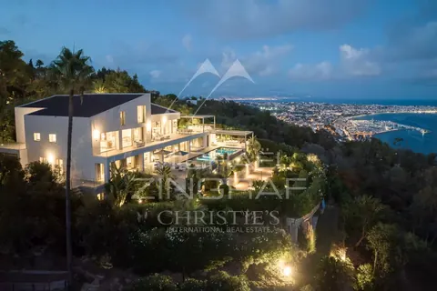 Luxury Villa 180° panoramic sea view Super Cannes, south-facing, 10 bedrooms in Cannes property rental For Super Rich