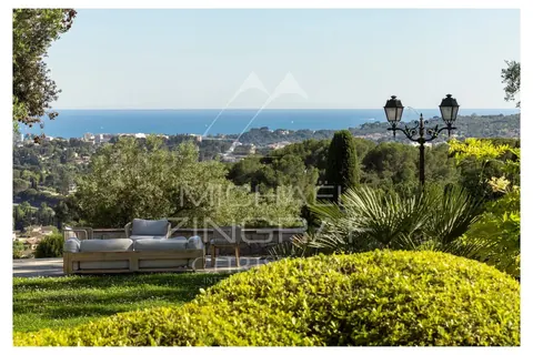 Bastide Villa Built 1920 hillside panoramic view of the sea and the Esterel mountains, 13 bedrooms in Mougins - French Riviera property for sale For Super Rich