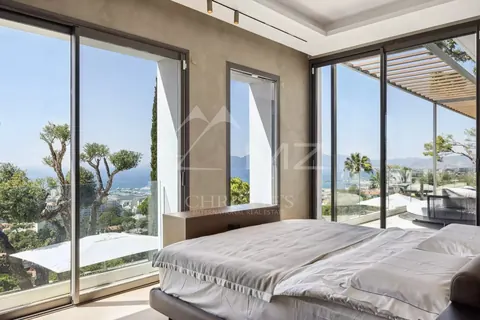 Contemporary Villa Heated swimming pool Land 1800m², 6 bedrooms in Cannes value rental For Super Rich