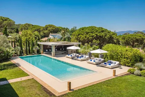 Architectural Villa Salins area close to the Parcs, 7 bedrooms in Saint Tropez 0 rental For Super Rich
