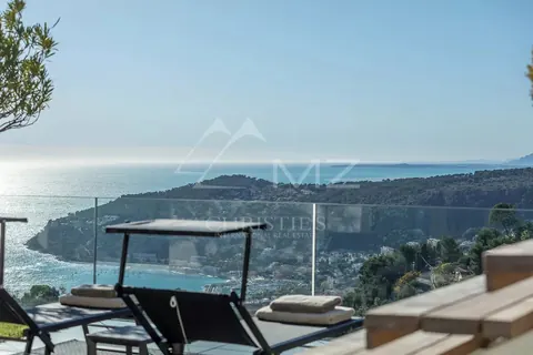 Design Villa cliffside with breathtaking views of the sea open terrace with jacuzzi, 5 bedrooms in Villefranche Sur Mer available rental For Super Rich Design Villa cliffside with breathtaking views of the sea open terrace with jacuzzi, 5 bedrooms in Villefranche Sur Mer available rental For Super Rich