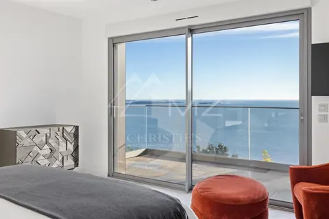 Modern Villa sea view over the bay of Cannes and the Lérins Islands swimming pool, summer kitchen, 6 bedrooms in Théoule Sur Mer luxury rental For Super Rich