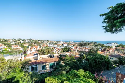 Modern Villa Sea View Swimming pool, 4 bedrooms in Estoril photo for sale For Super Rich