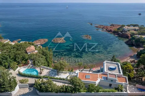 Luxury Villa Cap Roux Waterfront with 2 accesses to the sea between Cannes and Saint Raphaël, 5 bedrooms in Anthéor
