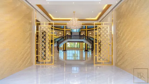 Contemporary Villa Marvelous views of Montgomerie golf course Sector L, 12 bedrooms in Emirates Hills - Dubai top for sale For Super Rich