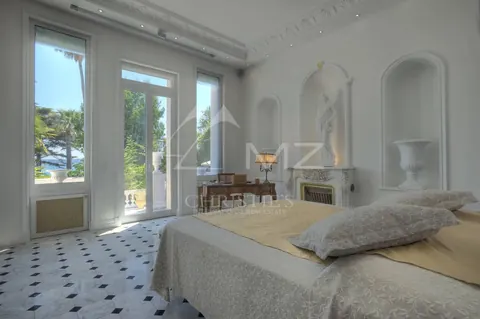 Belle époque House breathtaking Mediterranean view Sauna, 7 bedrooms in Cannes - French Riviera luxury rental For Super Rich