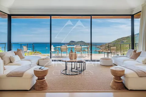 Luxury Villa L'Escalet with heated swimming pool panoramic sea view over Cap Taillat, 5 bedrooms in Ramatuelle search rental For Super Rich