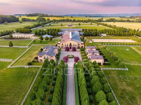 Country Ranch/Farm Land of Horses-Gestüt Peterhof wellness center, +10 bedrooms in Perl