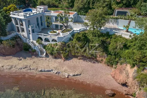 Luxury Villa Cap Roux Waterfront with 2 accesses to the sea between Cannes and Saint Raphaël, 5 bedrooms in Anthéor MZILO1530 rental For Super Rich
