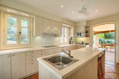 Mediterranean Villa Les Parcs Stunning swimming pool, 7 bedrooms in Saint Tropez vacation rental For Super Rich