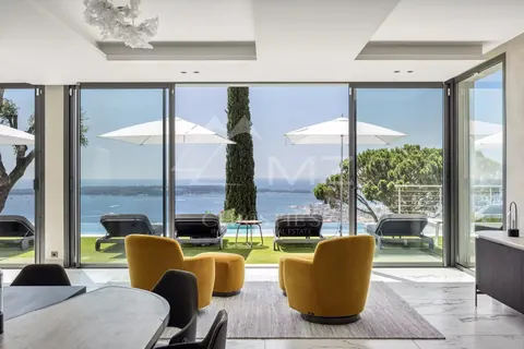 Contemporary Villa Heated swimming pool Land 1800m², 6 bedrooms in Cannes top rental For Super Rich