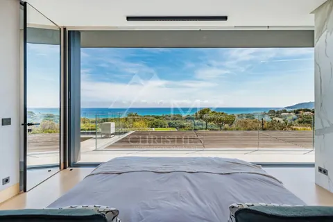 Modern Villa amazing sea view near Pampelonne beach (Club 55), 6 bedrooms in Ramatuelle property rental For Super Rich