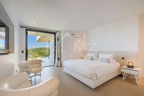 Architectural Villa Salins area close to the Parcs, 7 bedrooms in Saint Tropez price rental For Super Rich