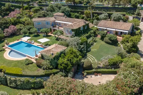 Premium Villa Breathtaking panoramic sea view over the sea ​​and the Glaïeuls  swimming pool, pool house bowling, 8 bedrooms in Cannes - French Riviera
