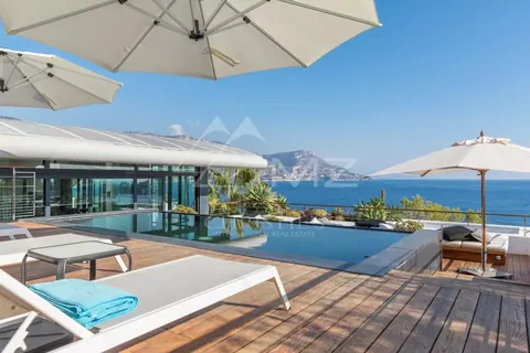 Luxury House Panoramic View hammam, jacuzzi, infinity pool, lift, roof terrace, 5 bedrooms in Saint Jean Cap Ferrat property rental For Super Rich