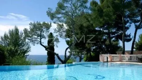 High-end House Exceptional view overlook the sea  Tennis court, Pool, sauna, 4 bedrooms in Saint Jean Cap Ferrat luxury rental For Super Rich