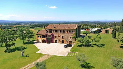 Luxury Villa Mas Mateu 18th century Spanish estate, 16 bedrooms in Sant Climent de Peralta Mas Mateu rental For Super Rich