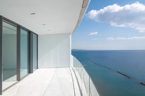 Luxury Apartment Sea View 25th floor, 3 bedrooms in Limassol