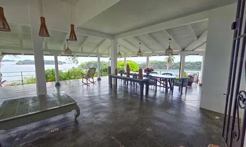 Country Villa Beach Front, panoramic Pacific Ocean views, 6 bedrooms in Boca Brava Island, Boca Chica, Chiriquí prix for sale For Super Rich