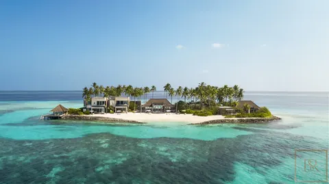 Luxury Private island Cheval Blanc breathtaking haven, 5 bedrooms in Randheli