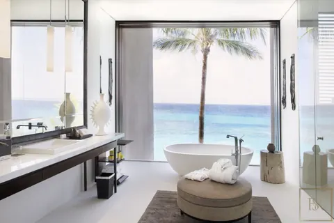 Luxury Private island Cheval Blanc breathtaking haven, 5 bedrooms in Randheli property rental For Super Rich
