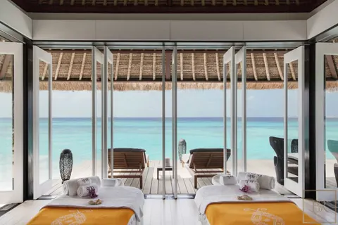 Luxury Private island Cheval Blanc breathtaking haven, 5 bedrooms in Randheli top rental For Super Rich