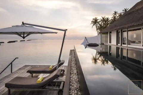 Luxury Private island Cheval Blanc beach front with panoramic view, 2 bedrooms in Randheli Lagoon Garden rental For Super Rich