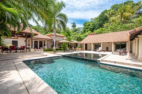 Luxury Villa Beach Front, 6 bedrooms in Playa Flamingo, Guanacaste