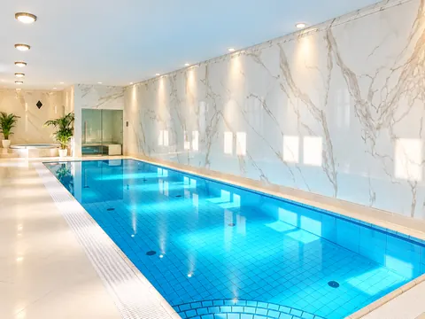 Luxury Villa Panoramic View, 9 bedrooms in Vienna deal for sale For Super Rich