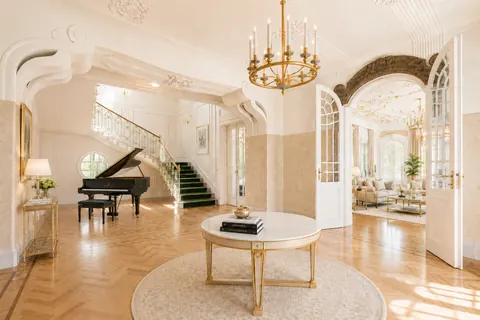 Luxury House Palais Wolter 1872, 5 bedrooms in Vienna Used for sale For Super Rich
