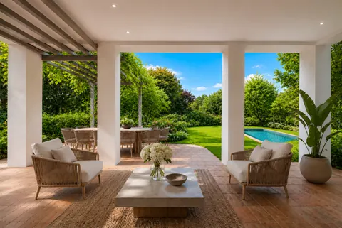 Luxury Villa Panoramic View, 5 bedrooms in Vienna New for sale For Super Rich Luxury Villa Panoramic View, 5 bedrooms in Vienna New for sale For Super Rich