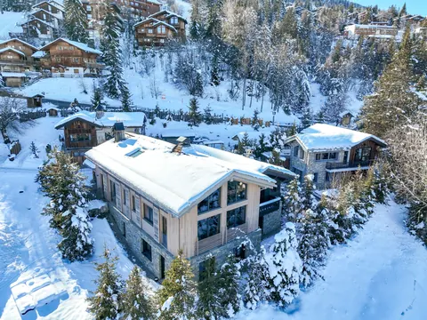 Luxury Chalet of three , mountain views, 10 bedrooms in Courchevel