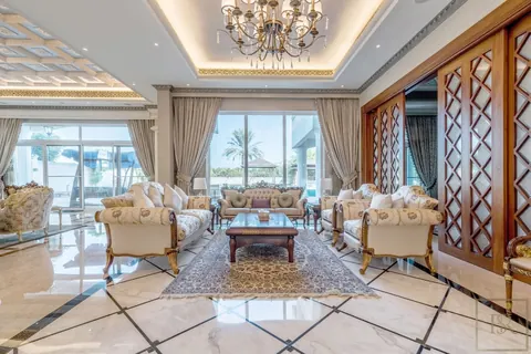 Luxury Villa Golf View Gorgeous Pool Adjoins a Jacuzzi, 6 bedrooms in Emirates Hills - Dubai search for sale For Super Rich