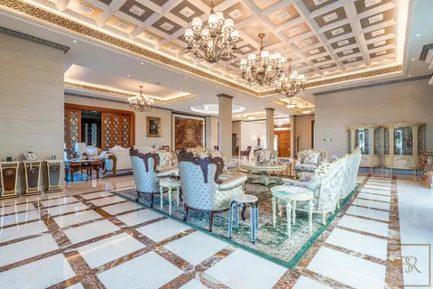 Luxury Villa Golf View Gorgeous Pool Adjoins a Jacuzzi, 6 bedrooms in Emirates Hills - Dubai buy for sale For Super Rich