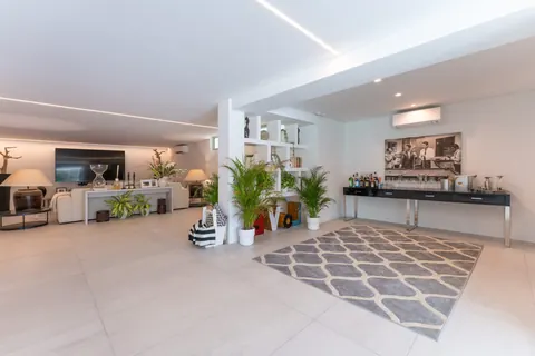 Luxury Villa Heated swimming pool, 5 bedrooms in Fonte Coberta - Lameiro ultra luxury for sale For Super Rich