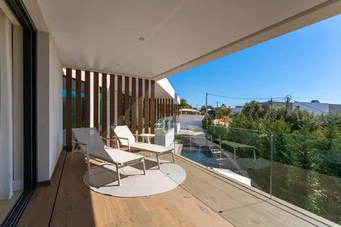Architectural Villa Sea View Heated pool, 4 bedrooms in Vale Formoso image for sale For Super Rich