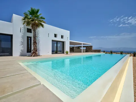 Modern Villa Beach Front uninterrupted views of the azure Aegean Sea, 6 bedrooms in Paros