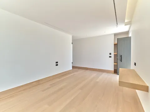 Modern Villa Beach Front uninterrupted views of the azure Aegean Sea, 6 bedrooms in Paros real estate for sale For Super Rich
