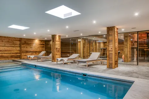 Luxury Chalet Panoramic View Mountain View, 5 bedrooms in Megève available rental For Super Rich