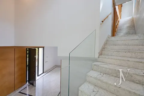 Luxury Villa Panoramic View Swimming pool, 7 bedrooms in Chamartín Madrid photos for sale For Super Rich