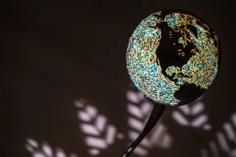 Erleuchten V - "Home" Table Lamp 150,000 for sale For Super Rich