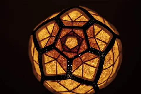 Erleuchten IV - "Intergalactic" Table Lamp