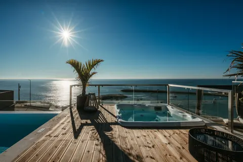 Luxury Penthouse Sea View swimming pool and jacuzzi, 3 bedrooms in Algarve exclusive for sale For Super Rich