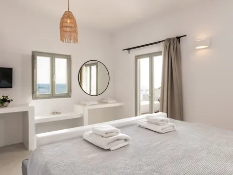 Luxury Villa Sea View, jacuzzi, swimming pool, and a beautifully landscaped garden, 7 bedrooms in Mykonos real estate for sale For Super Rich