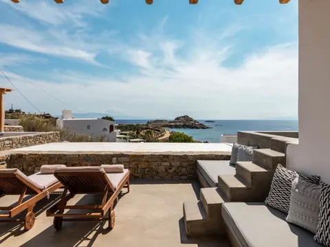 Luxury Villa Sea View, jacuzzi, swimming pool, and a beautifully landscaped garden, 7 bedrooms in Mykonos expensive for sale For Super Rich