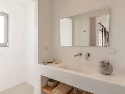Luxury Villa Sea View, jacuzzi, swimming pool, and a beautifully landscaped garden, 7 bedrooms in Mykonos search for sale For Super Rich