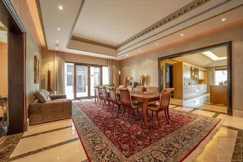 Luxury Villa Palatial golf course view in Sector L private cinema, gym, spa, 8 bedrooms in Emirates Hills - Dubai search for sale For Super Rich